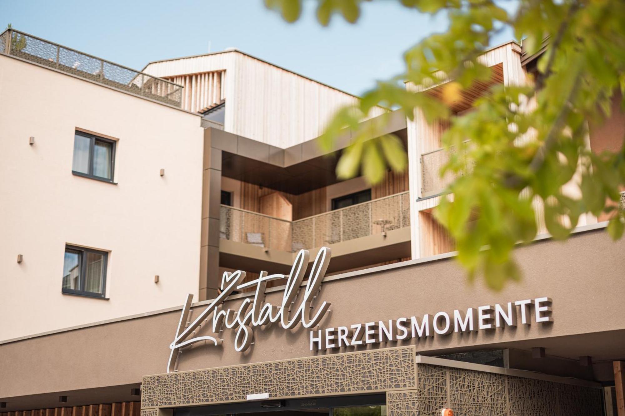 Hotel Kristall - Herzensmomente (Adults Only) ロイタシュ エクステリア 写真